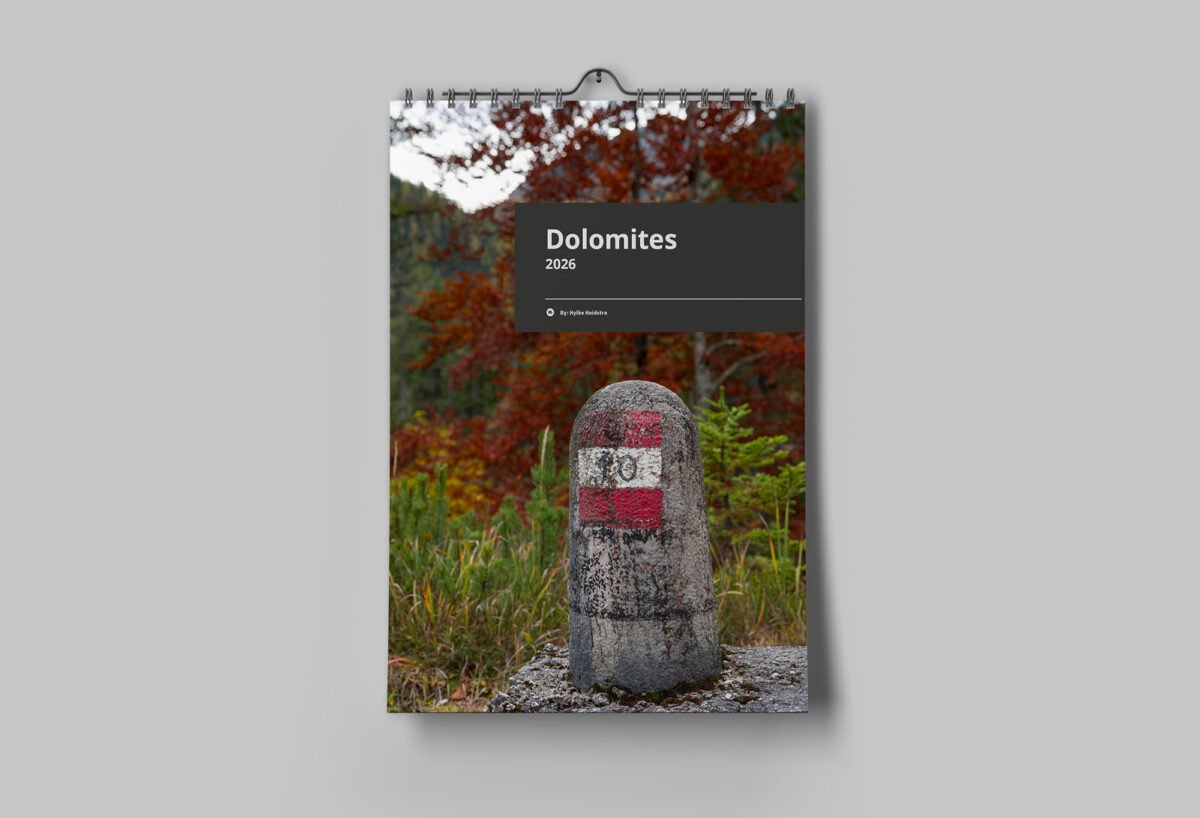 calendar with photos from Dolomites
