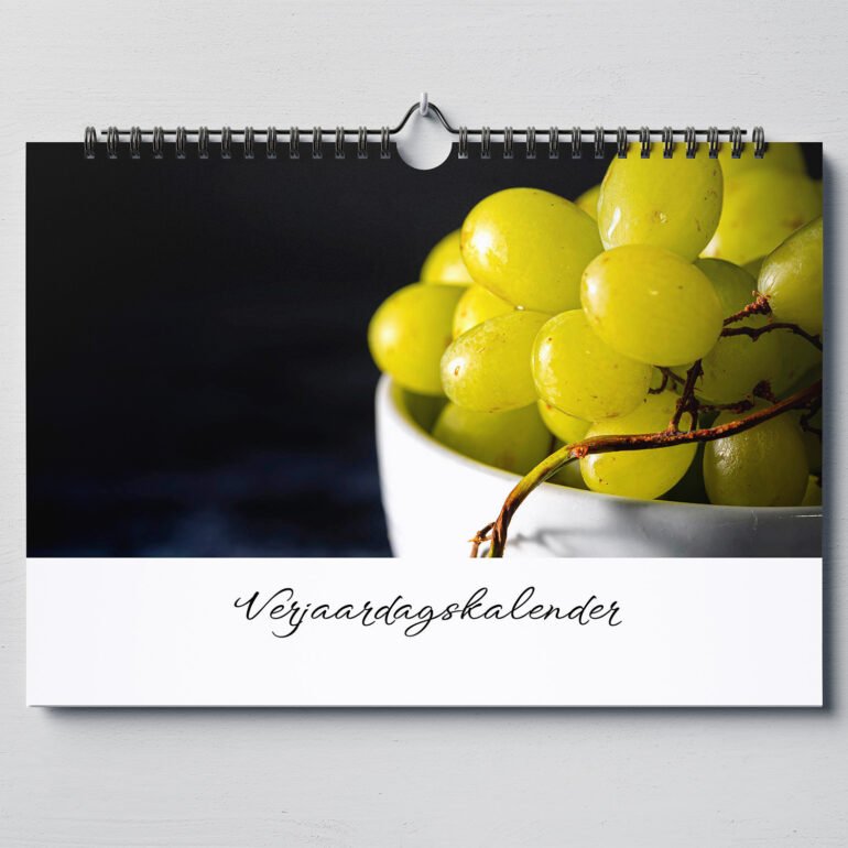 calendar with stil life photos