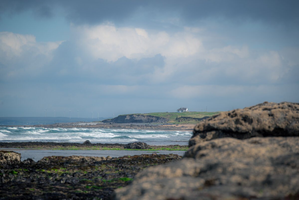 Fanore Beach zand patronen wind grafisch