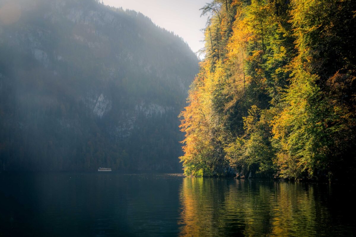 Königssee ochtendmist reflectie bergen Berchtesgaden